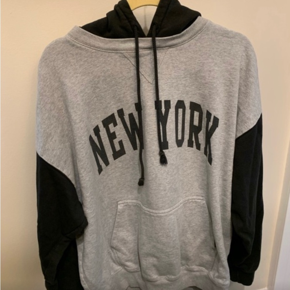 New York brandy Melville hoodie